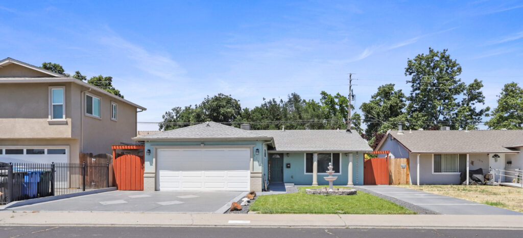 Featured image of Fair Oaks Ranch, Tracy, CA Neighborhood Page