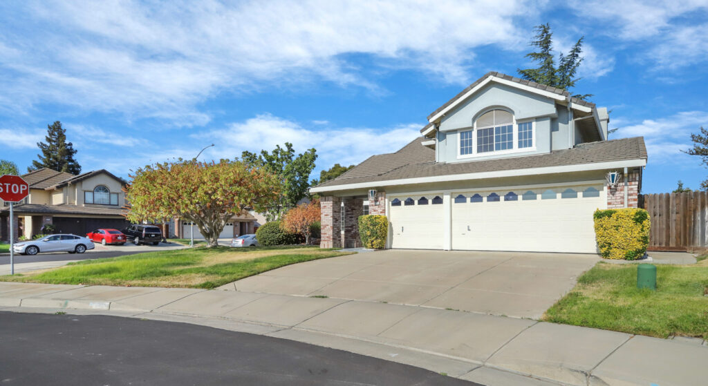 Featured image of Quail Glen, Tracy, CA Neighborhood Page