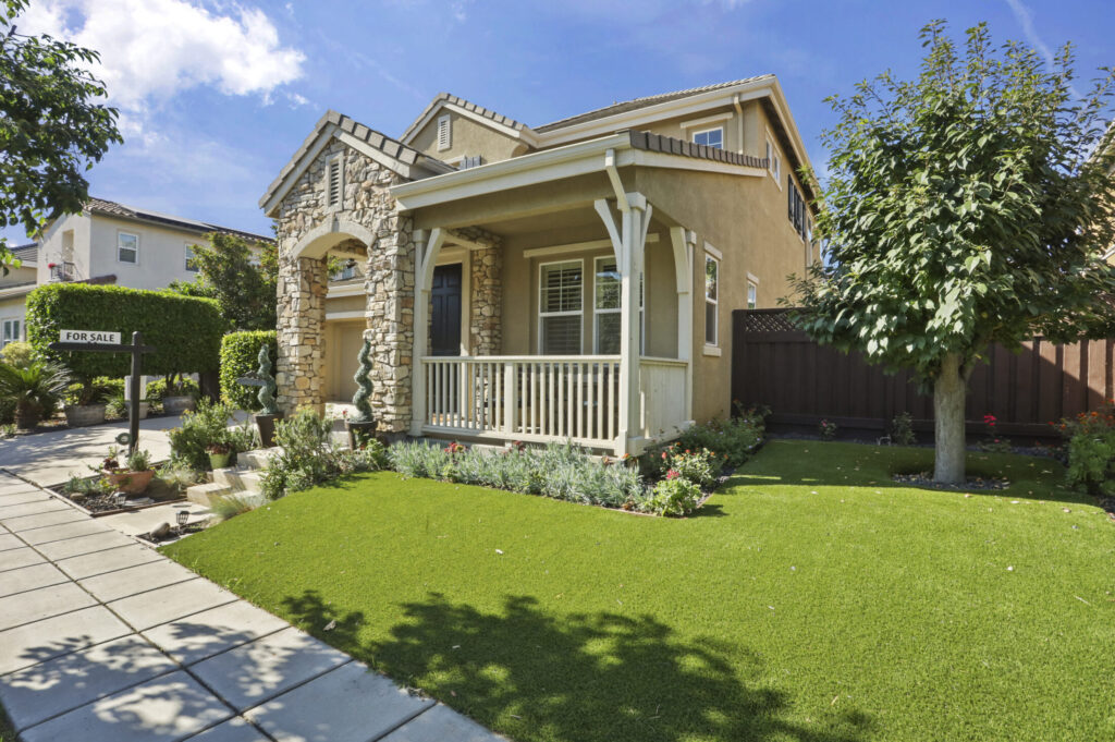 Featured image of Meadow Glen, Tracy, CA Neighborhood Page